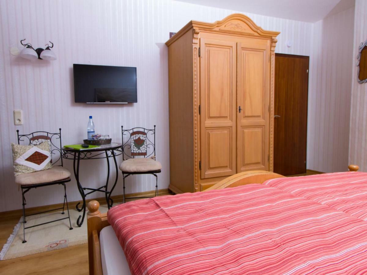 Bed&Breakfast Sandra Müller Burg  Exteriör bild